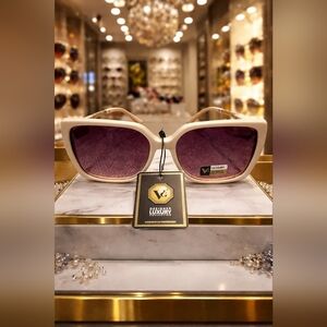 Sunglasses with Sparkle